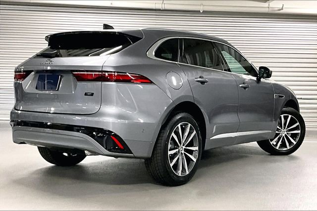 New 2026 Jaguar F-PACE R-Dynamic S image 4