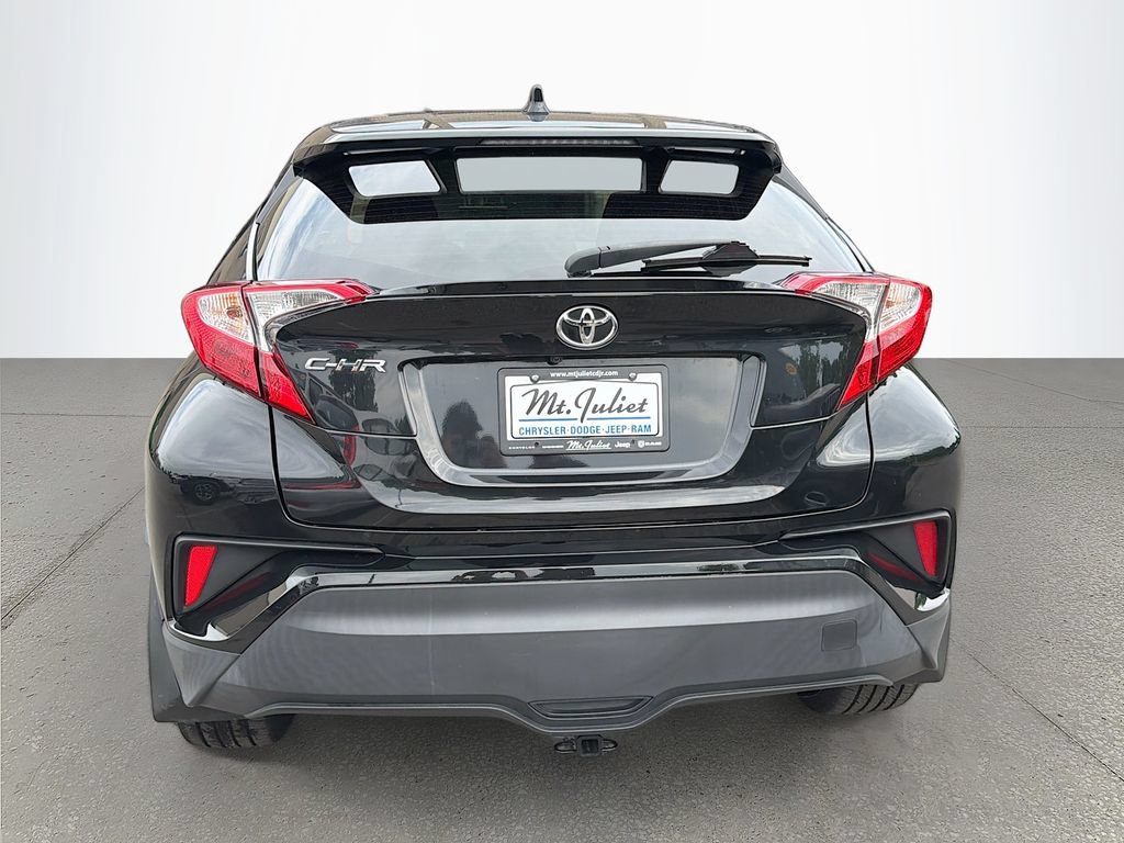 Used 2021 Toyota C-HR XLE FWD image 5