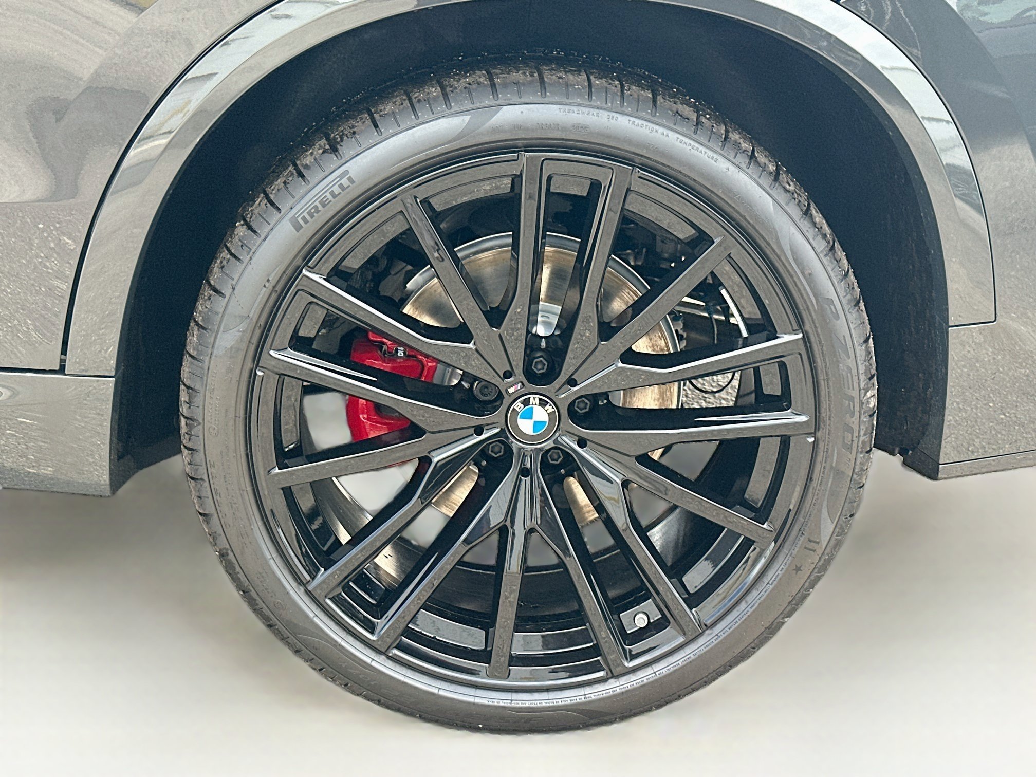 New 2026 BMW X5 xDrive40i w/ M Sport Package AWD/4WD image 22