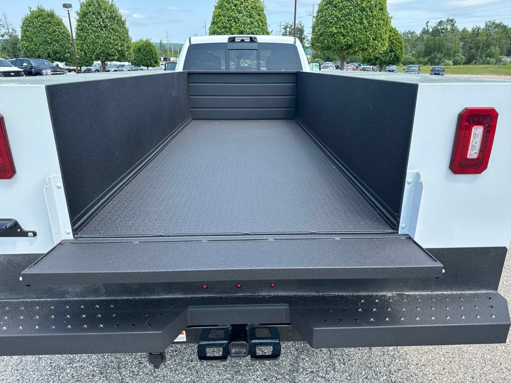 New 2026 RAM 5500 Tradesman AWD/4WD image 18