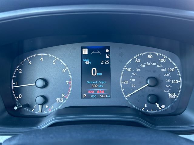 Used 2025 Toyota Corolla SE image 19
