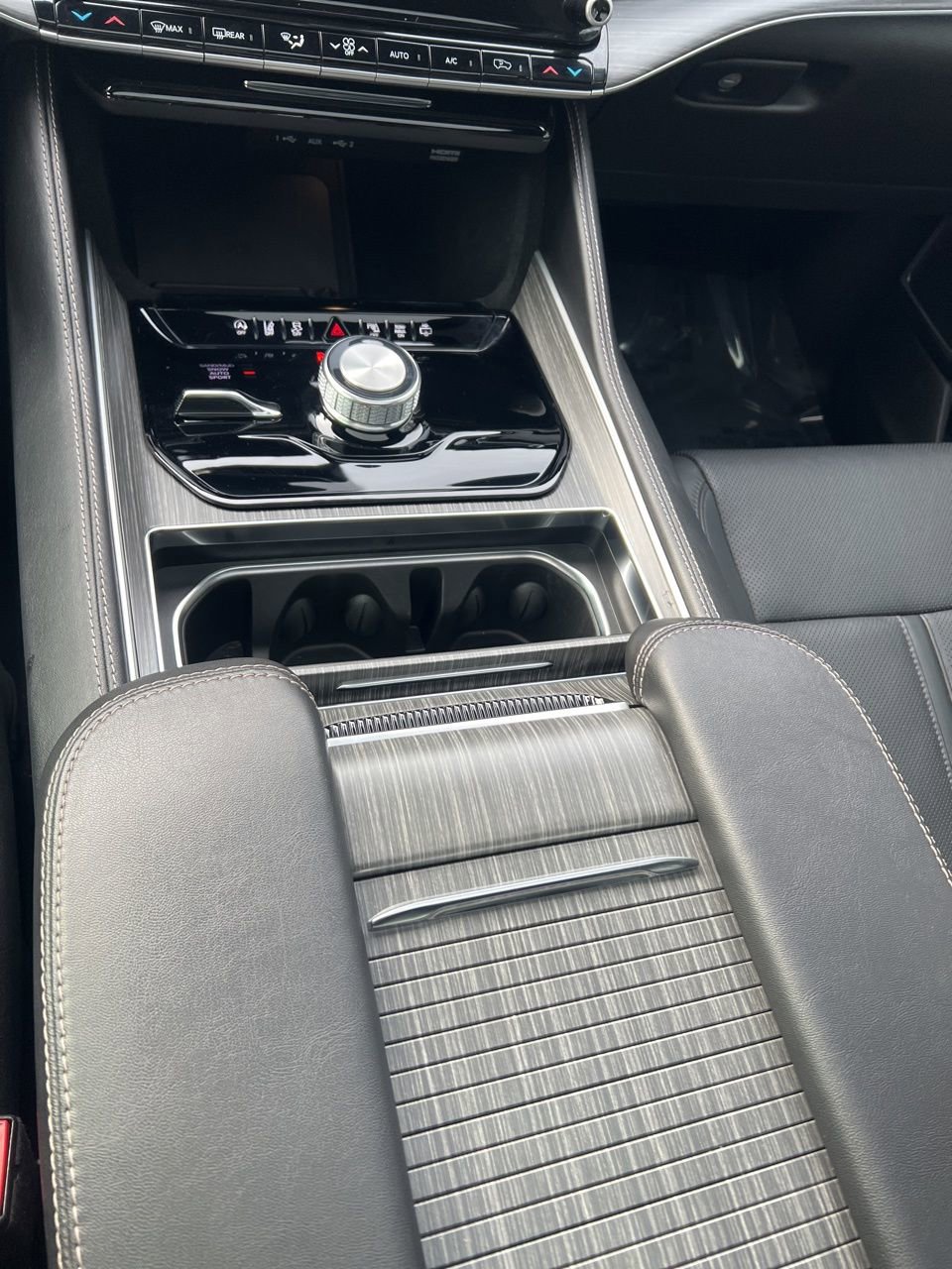 Used 2023 Jeep Wagoneer Series II w/ Premium Group I image 24