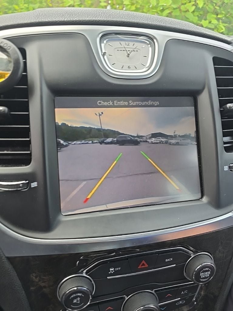 Used 2016 Chrysler 300 C AWD/4WD video 2