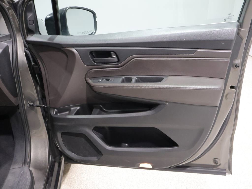 Used 2022 Honda Odyssey EX-L image 22