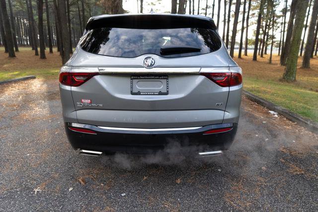 Used 2024 Buick Enclave Essence w/ Sport Touring Edition image 4