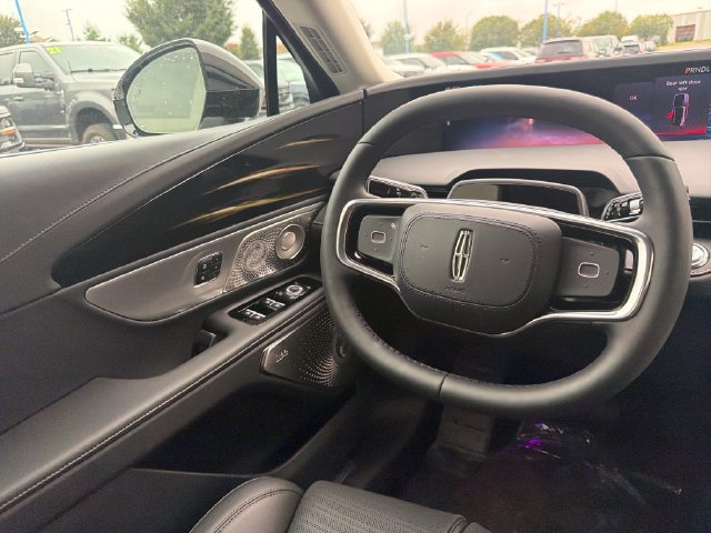 New 2026 Lincoln Nautilus Reserve AWD/4WD image 17