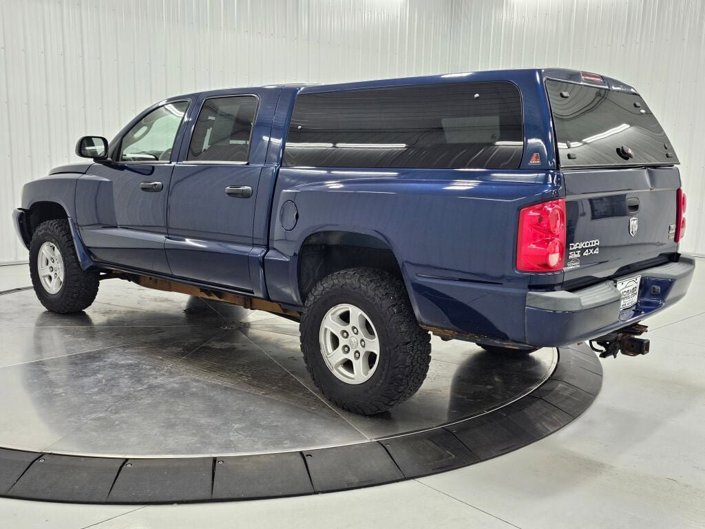 Used 2007 Dodge Dakota SLT w/ Popular Equipment Group AWD/4WD image 3