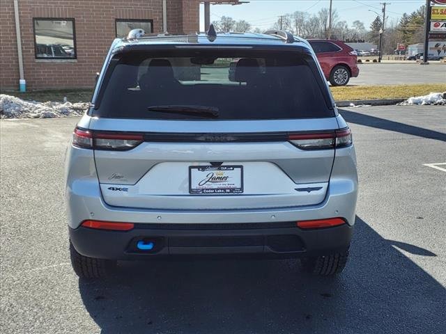 New 2023 Jeep Grand Cherokee Trailhawk image 4
