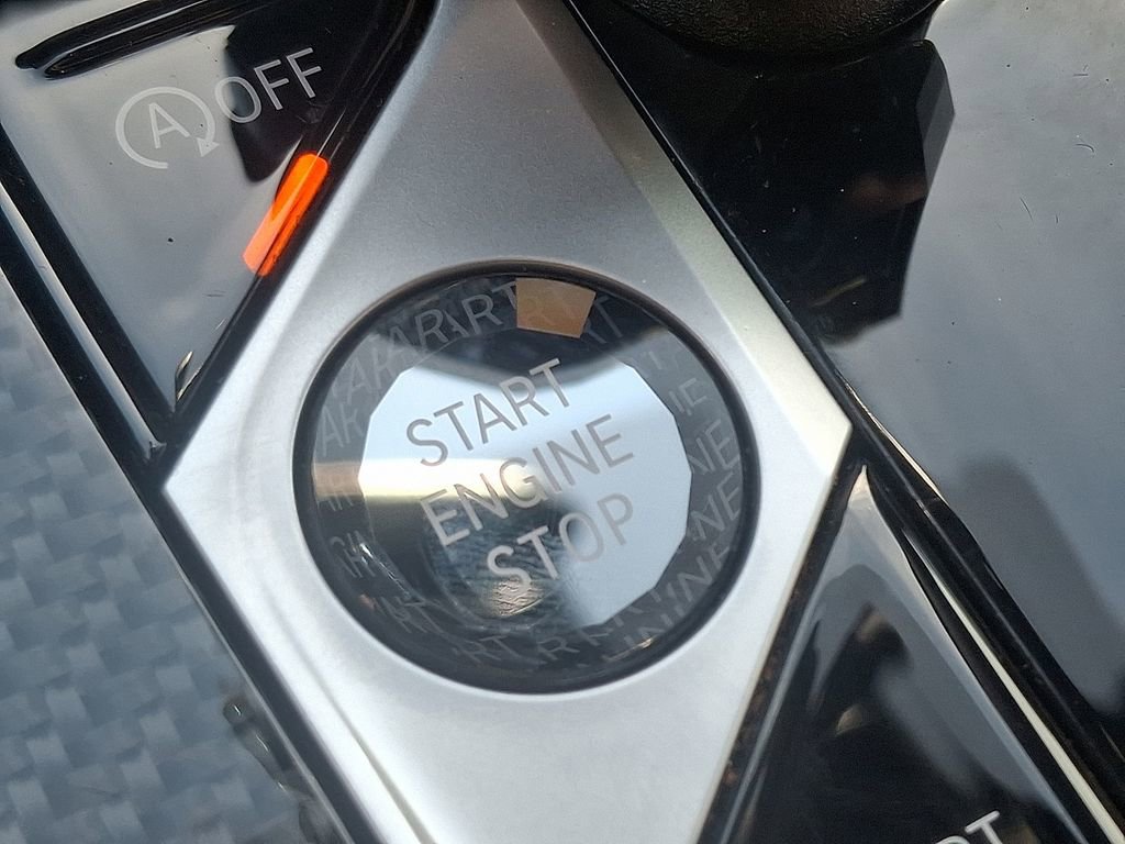 Certified 2023 BMW X6 M50i w/ Executive Package image 25