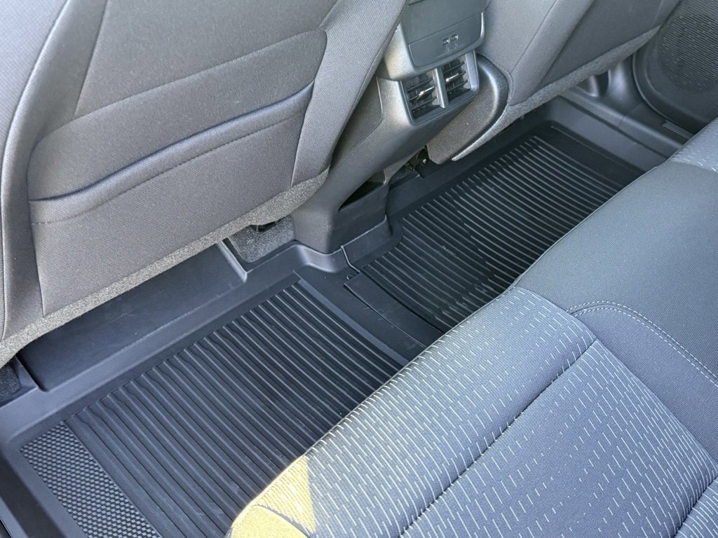 New 2026 Chevrolet Equinox LT w/ Safety and Technology Package image 33