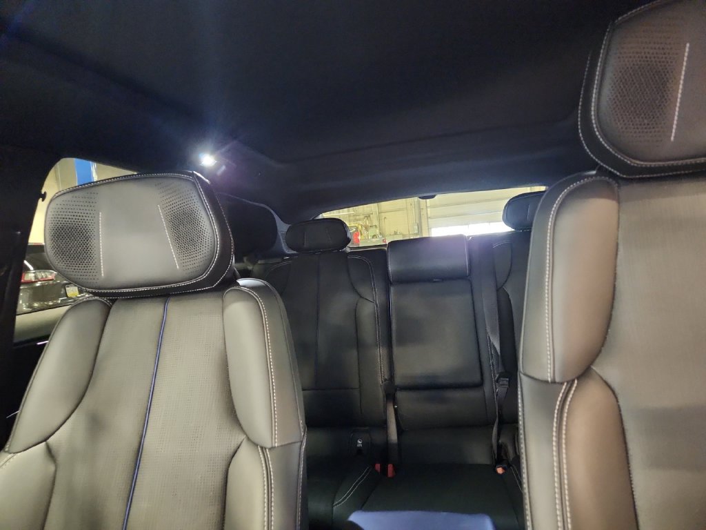 Certified 2024 Cadillac Lyriq Luxury AWD/4WD image 34