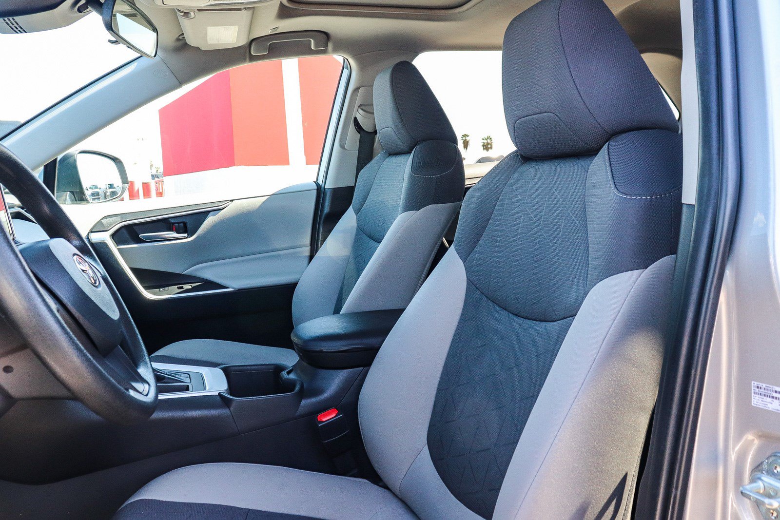 Certified 2023 Toyota RAV4 XLE w/ Convenience Package FWD image 18