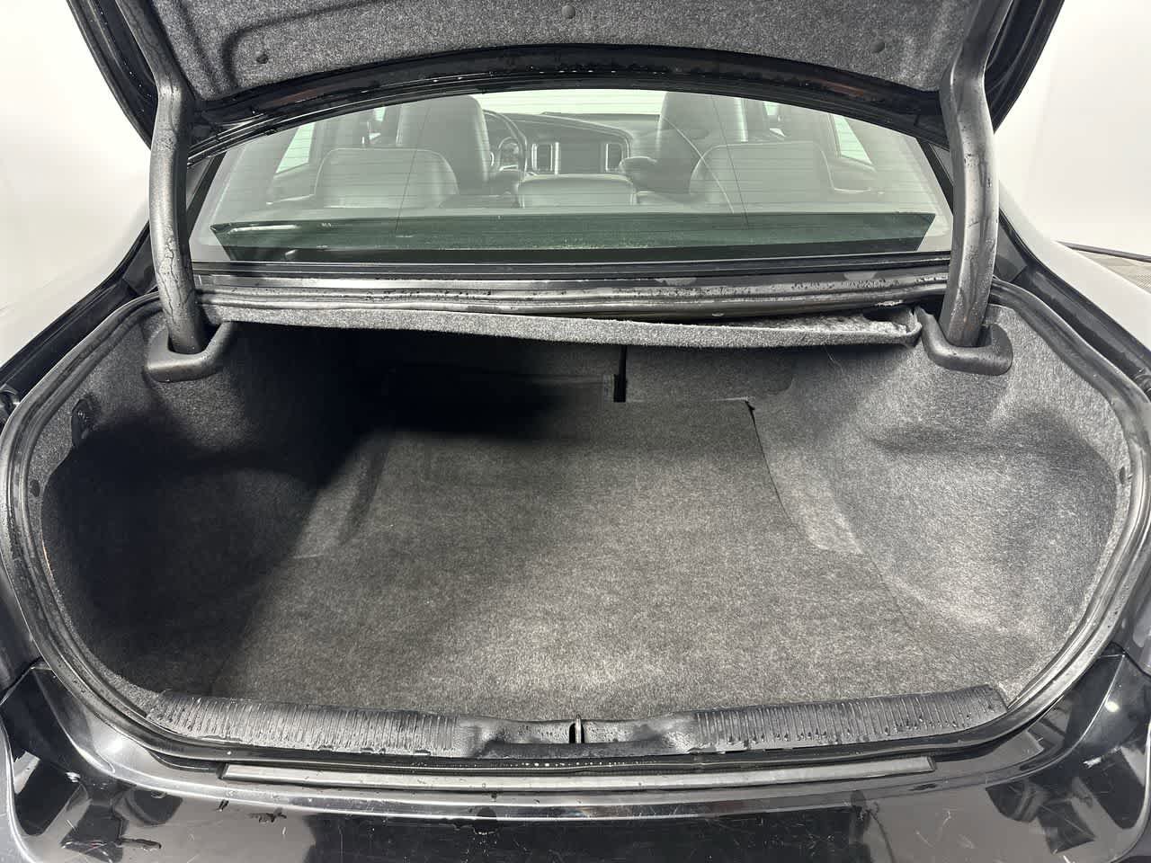 Used 2021 Dodge Charger SXT w/ Leather Interior Group RWD image 22