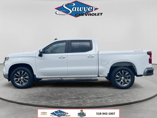 Used 2024 Chevrolet Silverado 1500 LT AWD/4WD image 2