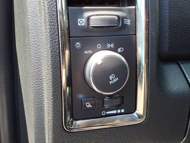 Used 2015 RAM 1500 Sport w/ Convenience Group AWD/4WD image 18