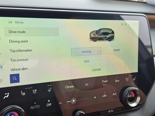 Used 2025 Lexus RX 350 Premium Plus w/ Accessory Package (P1) FWD image 25
