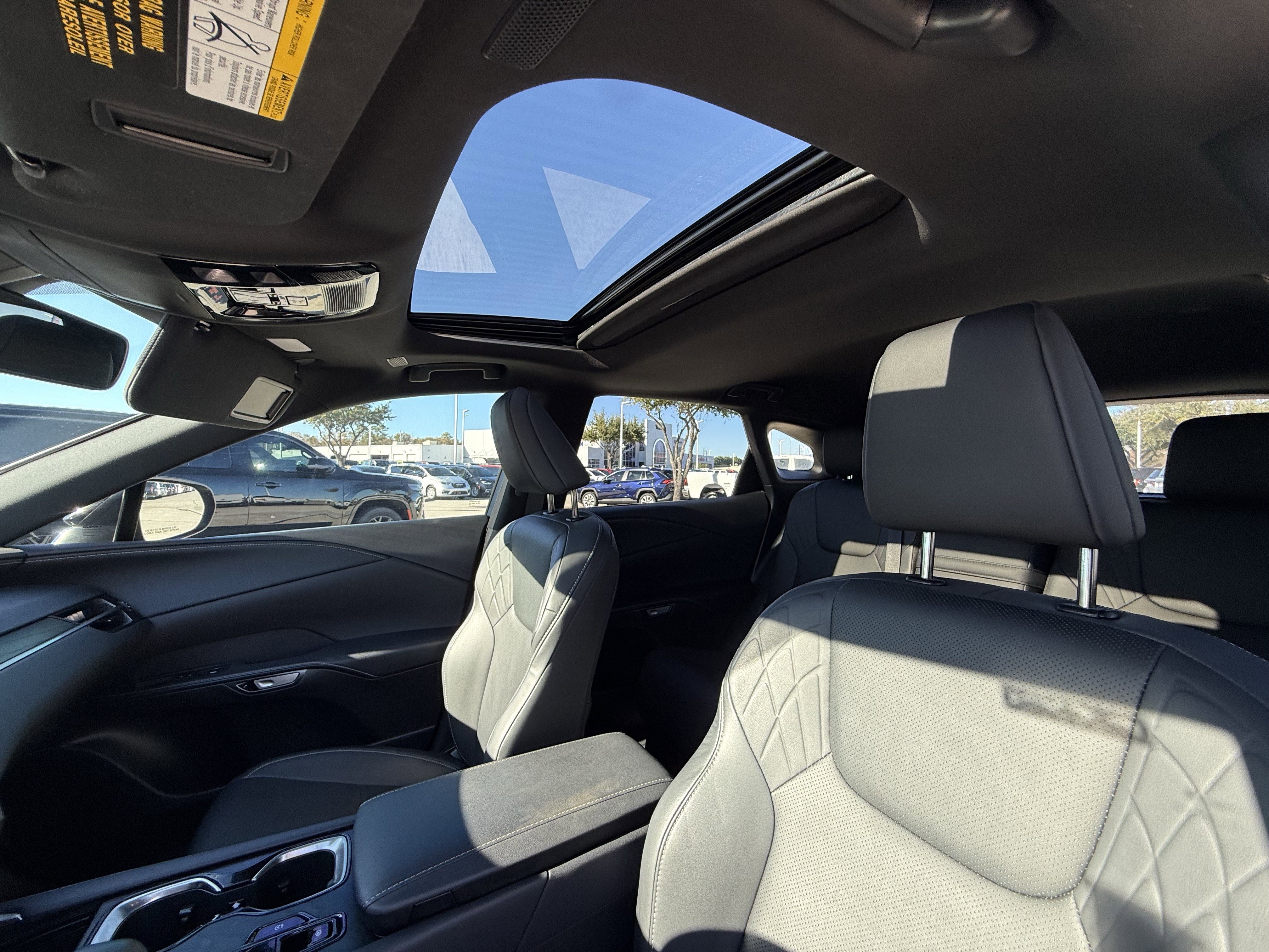 Used 2023 Lexus RX 350 Premium w/ Accessory Package image 28