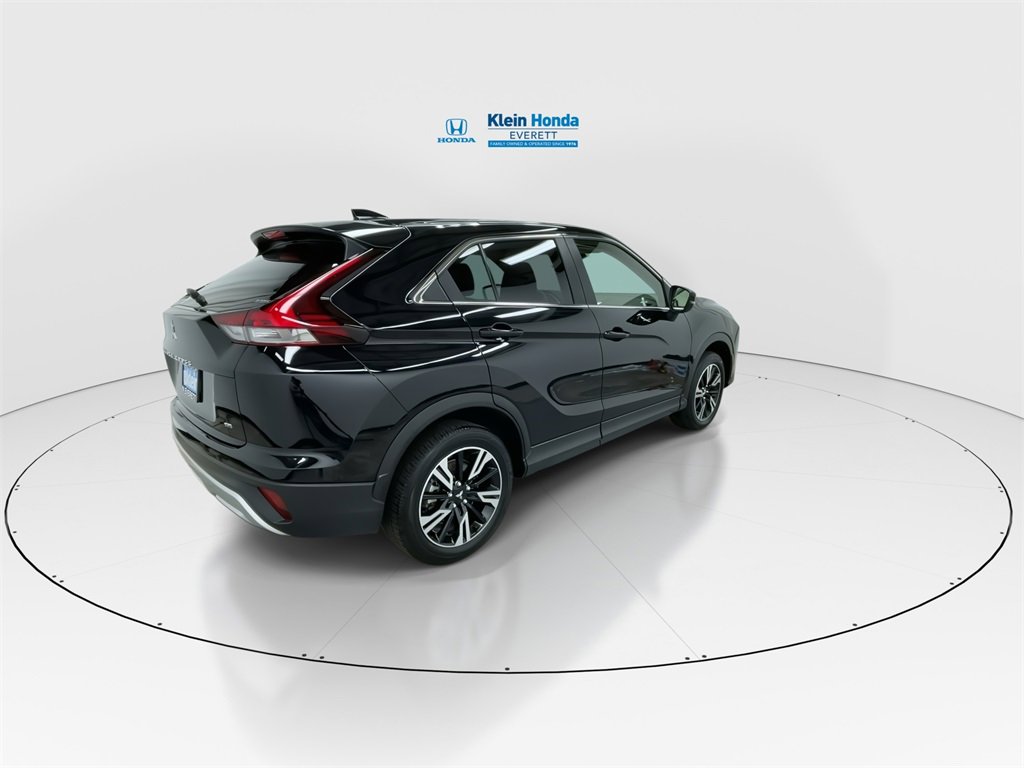 Used 2024 Mitsubishi Eclipse Cross SE image 2