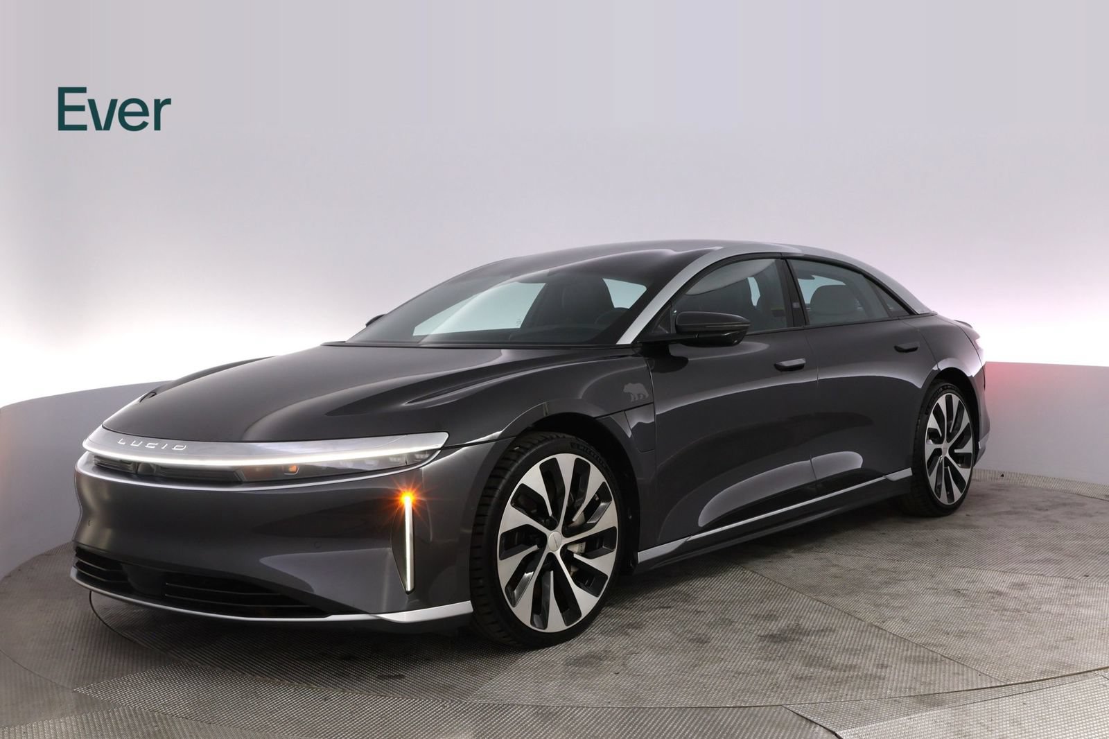 Used 2023 Lucid Air Touring AWD/4WD image 2