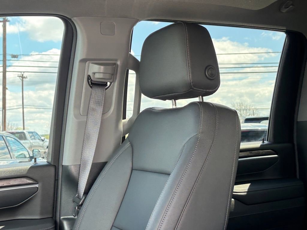 Used 2025 Chevrolet Silverado 2500 LTZ w/ Trail Boss Package image 12