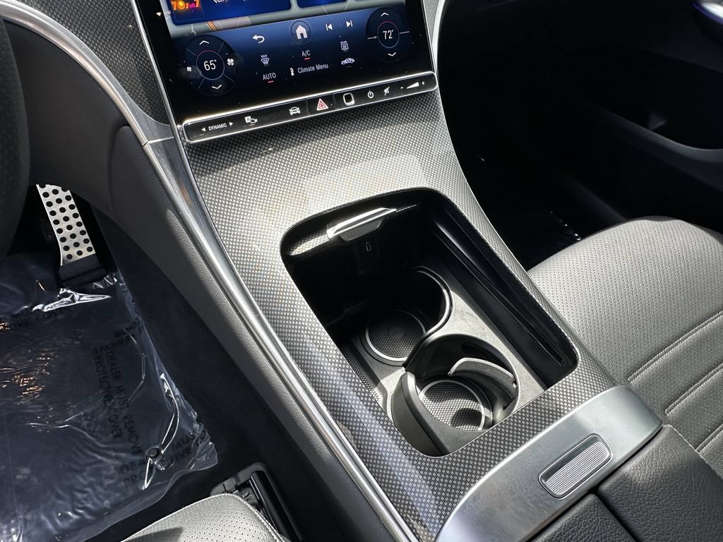 Certified 2025 Mercedes-Benz GLC 300 image 32