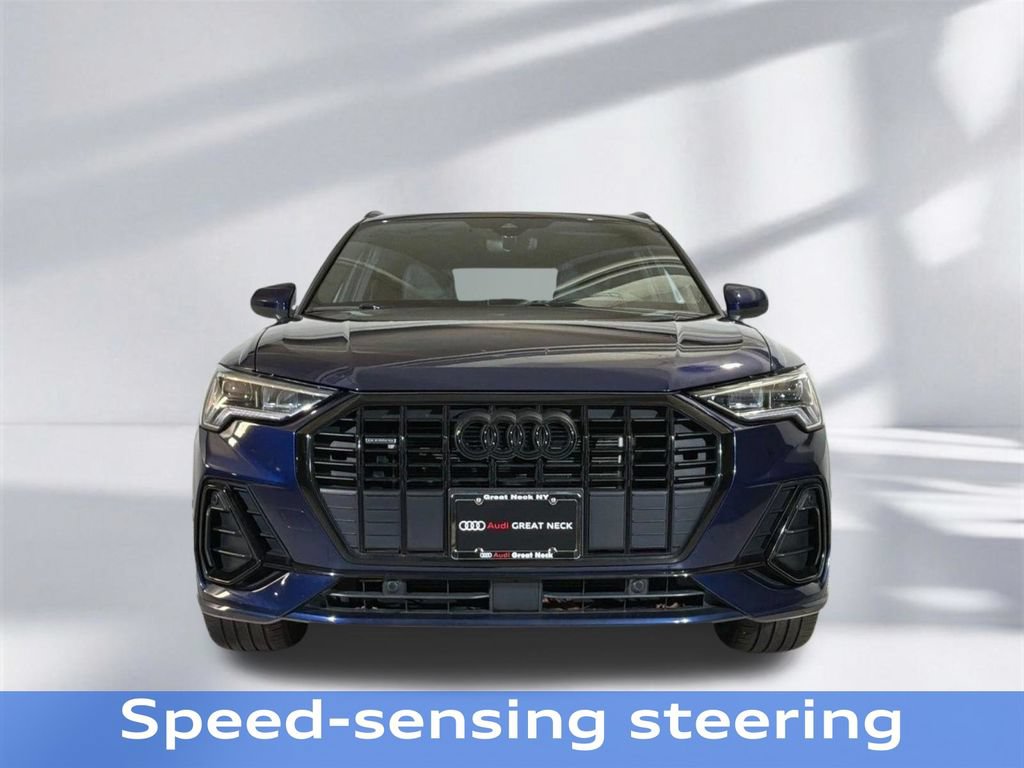 Used 2023 Audi Q3 2.0T Premium w/ Black Optic Sport Package AWD/4WD image 25