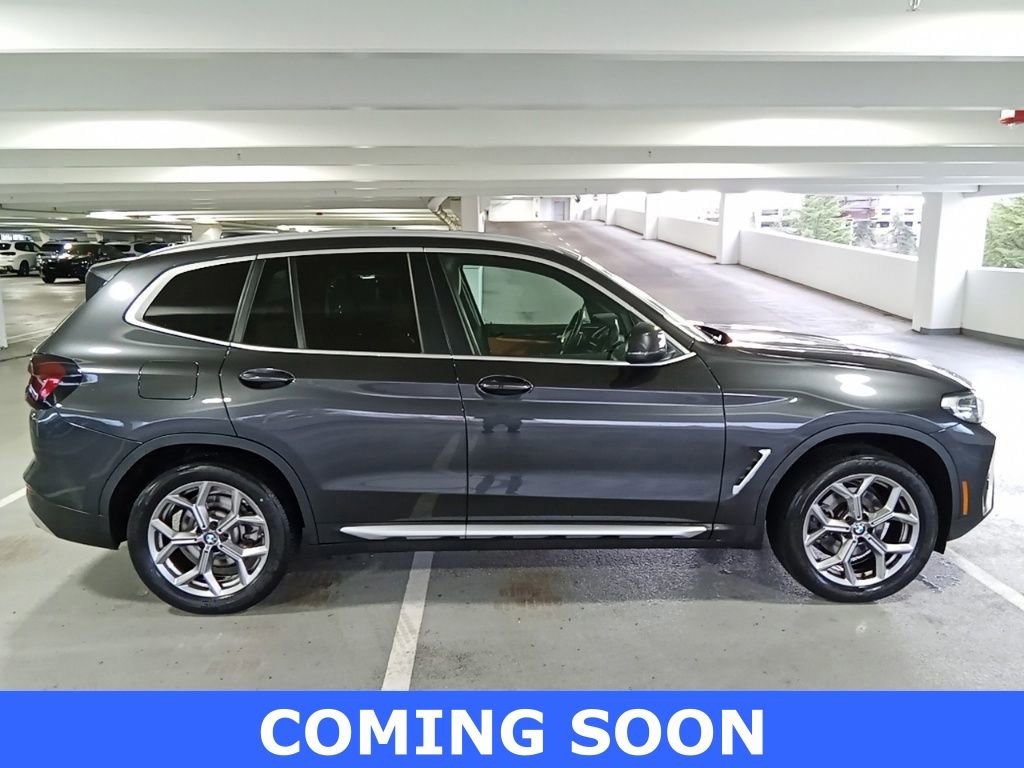 Used 2023 BMW X3 xDrive30i w/ Premium Package image 5