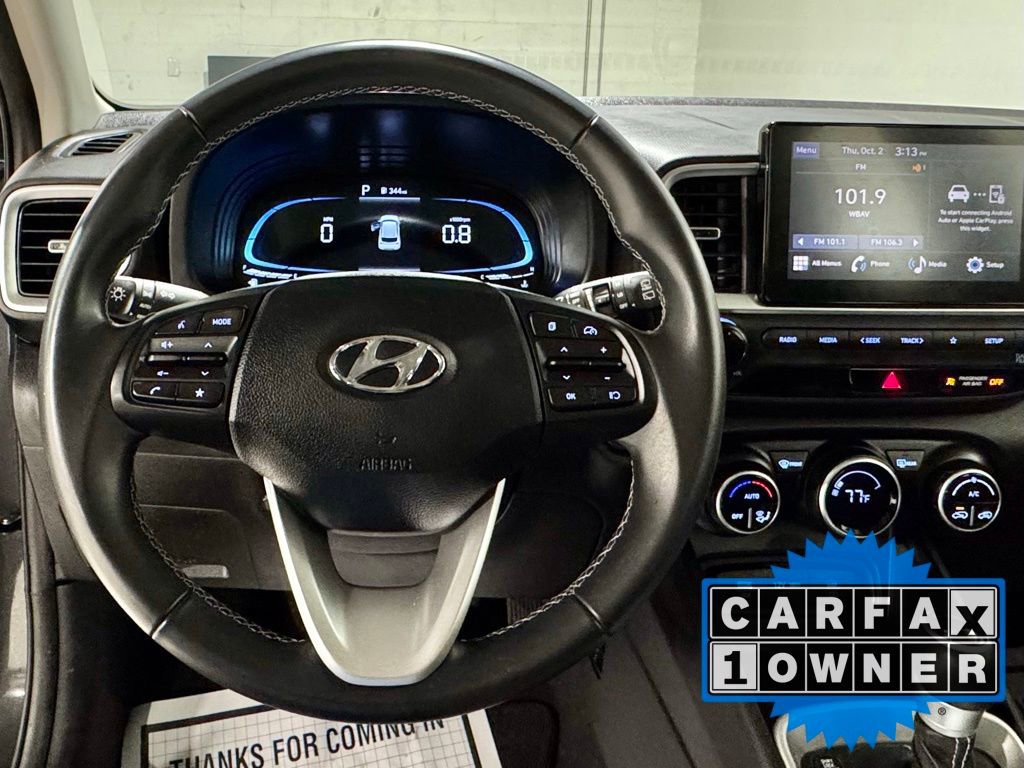 Used 2024 Hyundai Venue SEL image 16