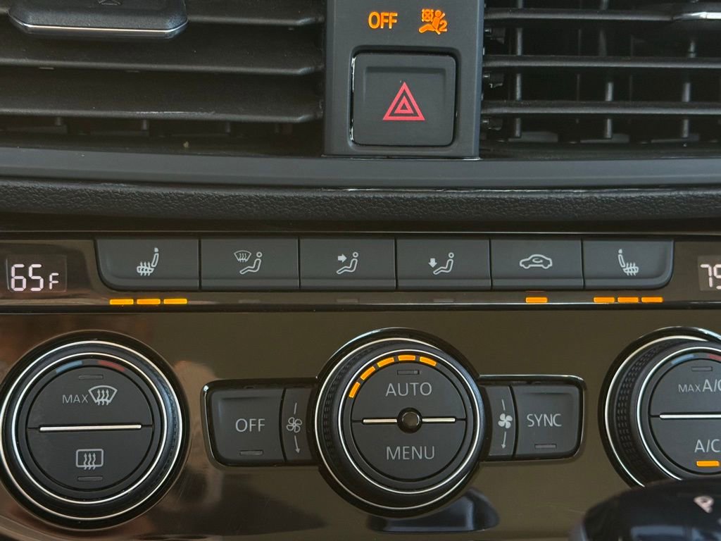 Certified 2024 Volkswagen Jetta SE image 16