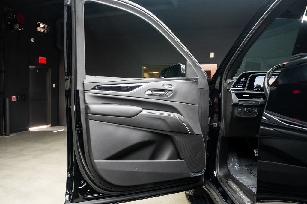 Used 2023 Cadillac Escalade V AWD/4WD image 26