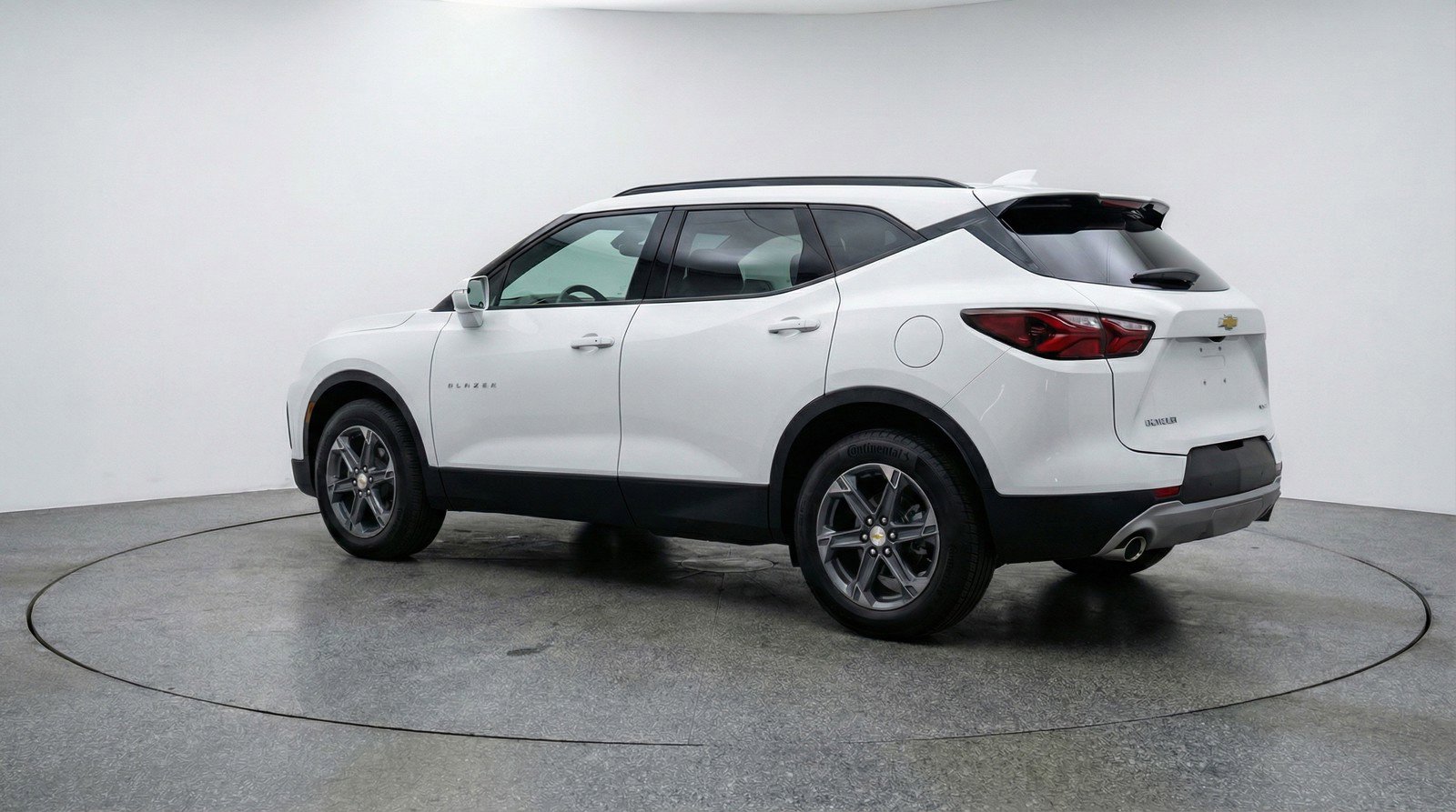 Used 2025 Chevrolet Blazer LT image 6