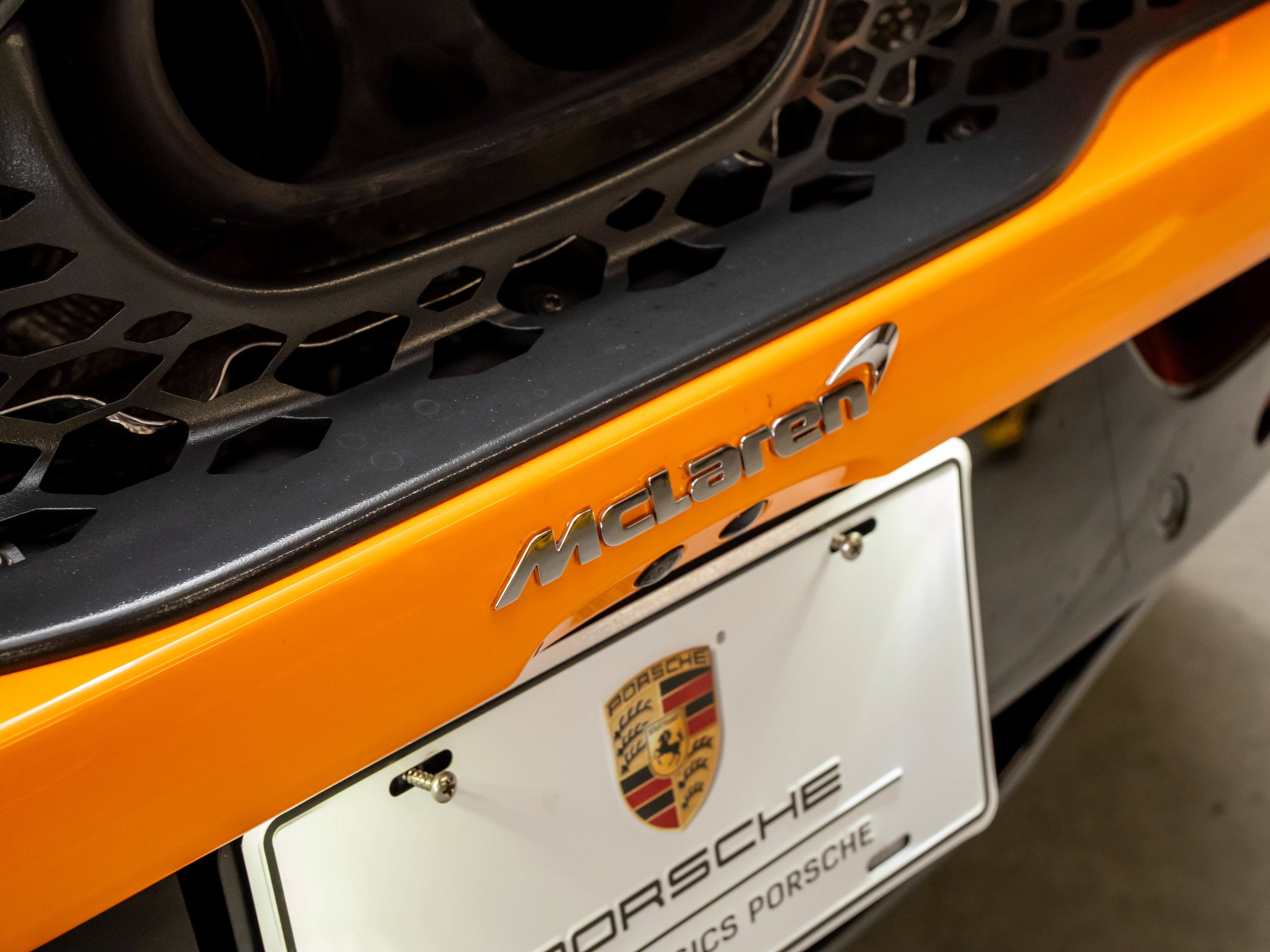 Used 2025 McLaren 750S Spider RWD image 15