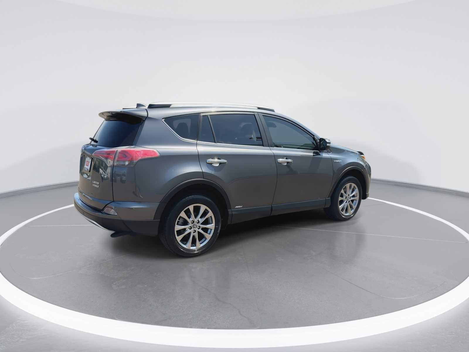 Used 2016 Toyota RAV4 Limited w/ Advanced Technology Package AWD/4WD image 8