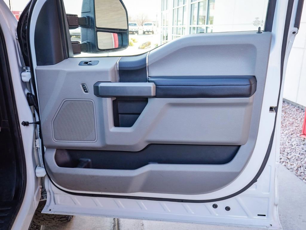 Used 2019 Ford F250 XLT w/ XLT Value Package AWD/4WD image 25