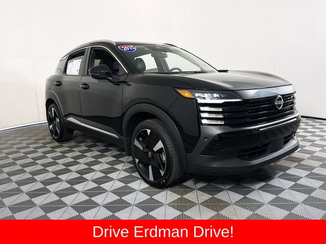 Used 2025 Nissan Kicks SR