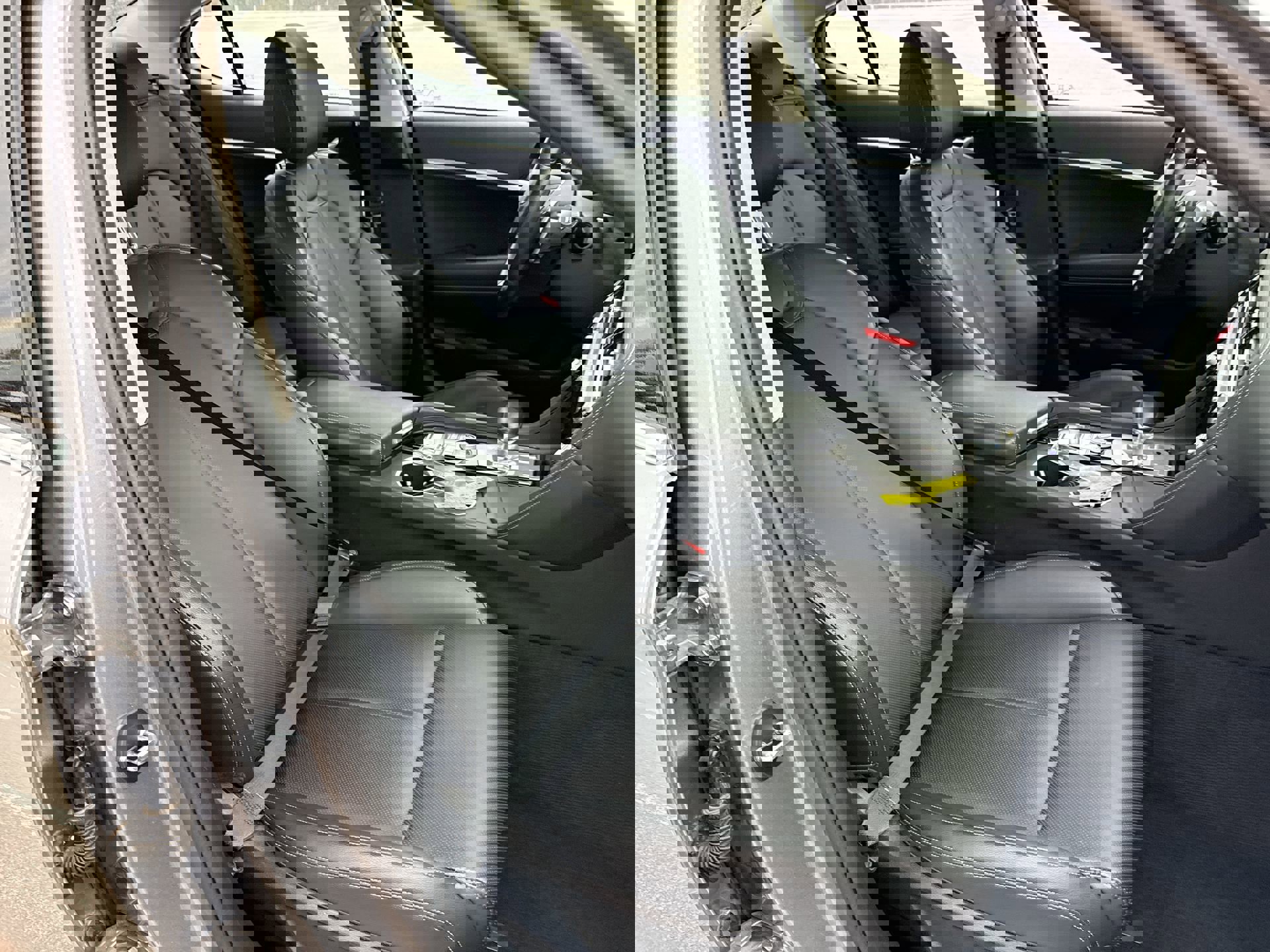 Used 2025 Genesis G70 2.5T image 25