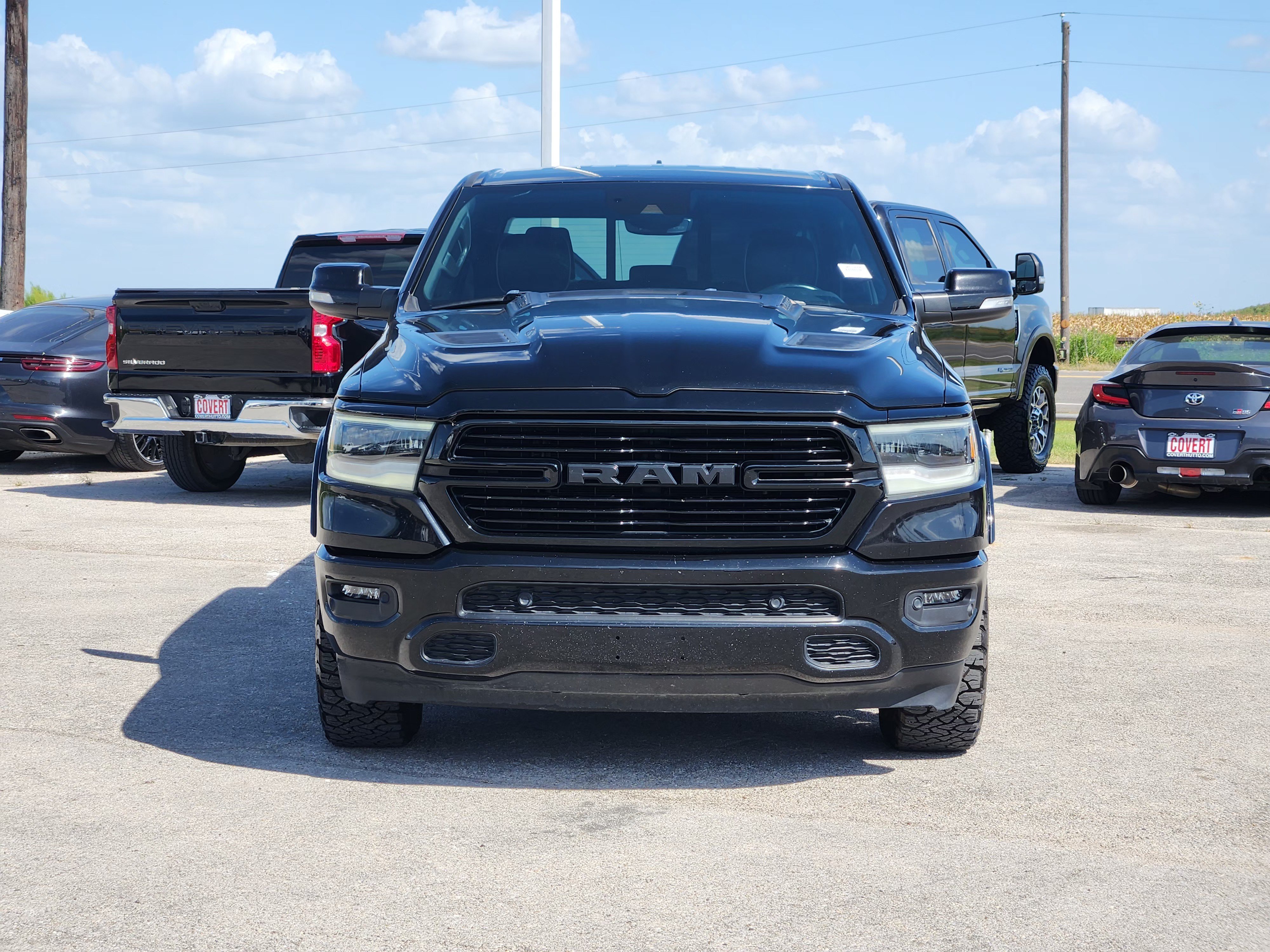 Used 2021 RAM 1500 Laramie AWD/4WD image 2