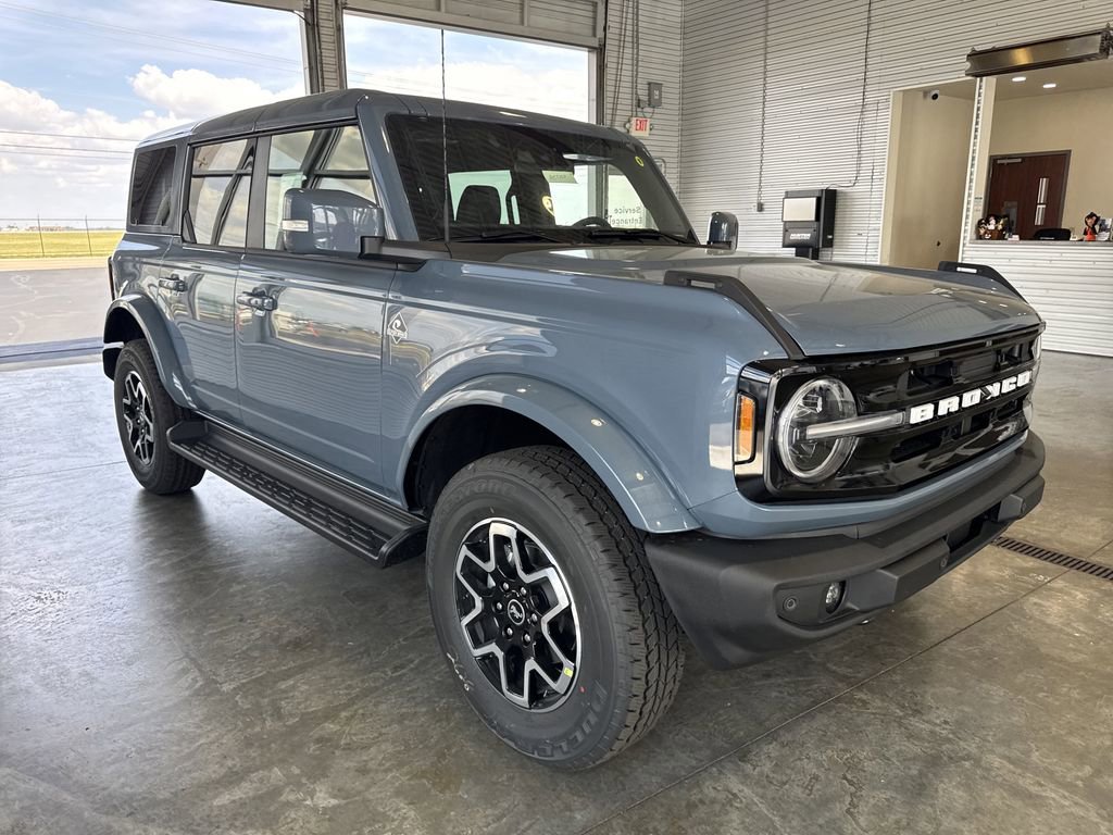 New 2025 Ford Bronco Outer Banks image 19