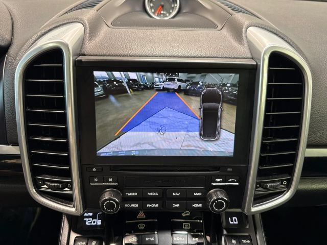 Used 2017 Porsche Cayenne Platinum Edition AWD/4WD image 19