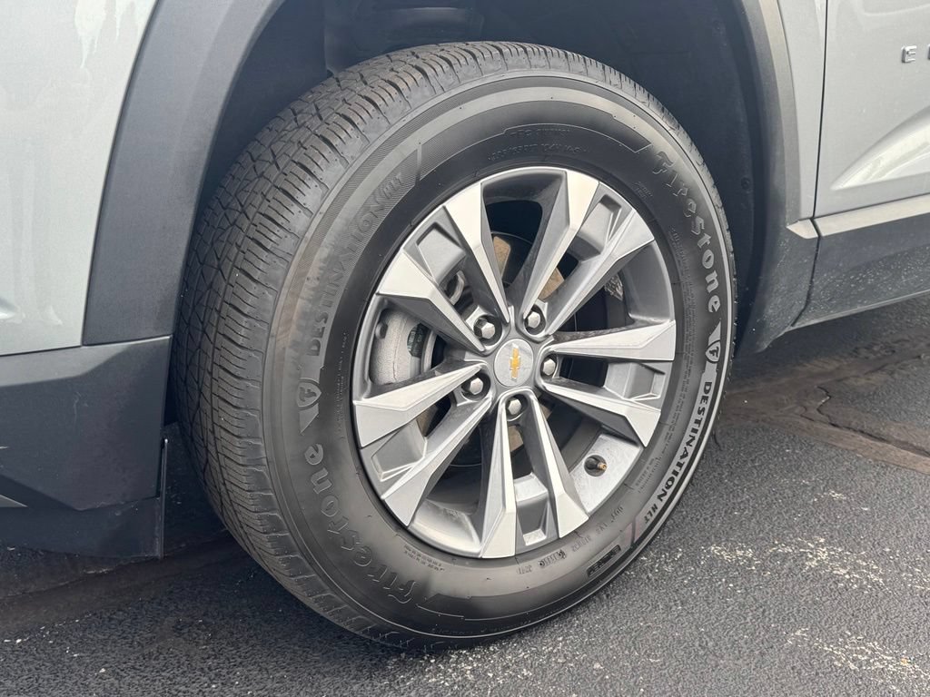 Used 2026 Chevrolet Equinox LT FWD image 30