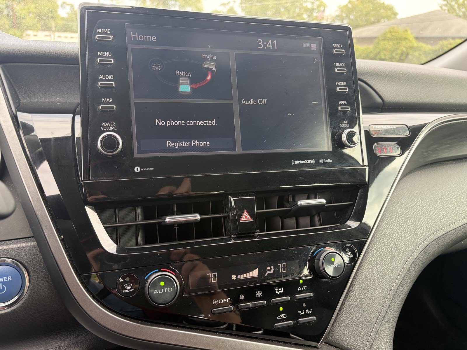 Used 2022 Toyota Camry XLE FWD image 17