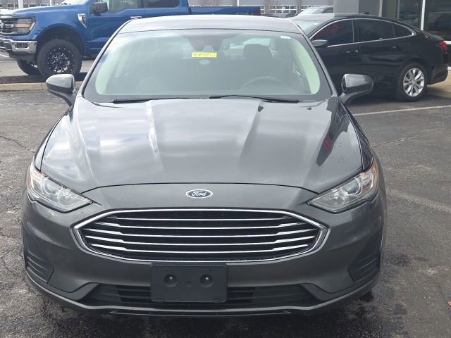Used 2019 Ford Fusion SE image 12