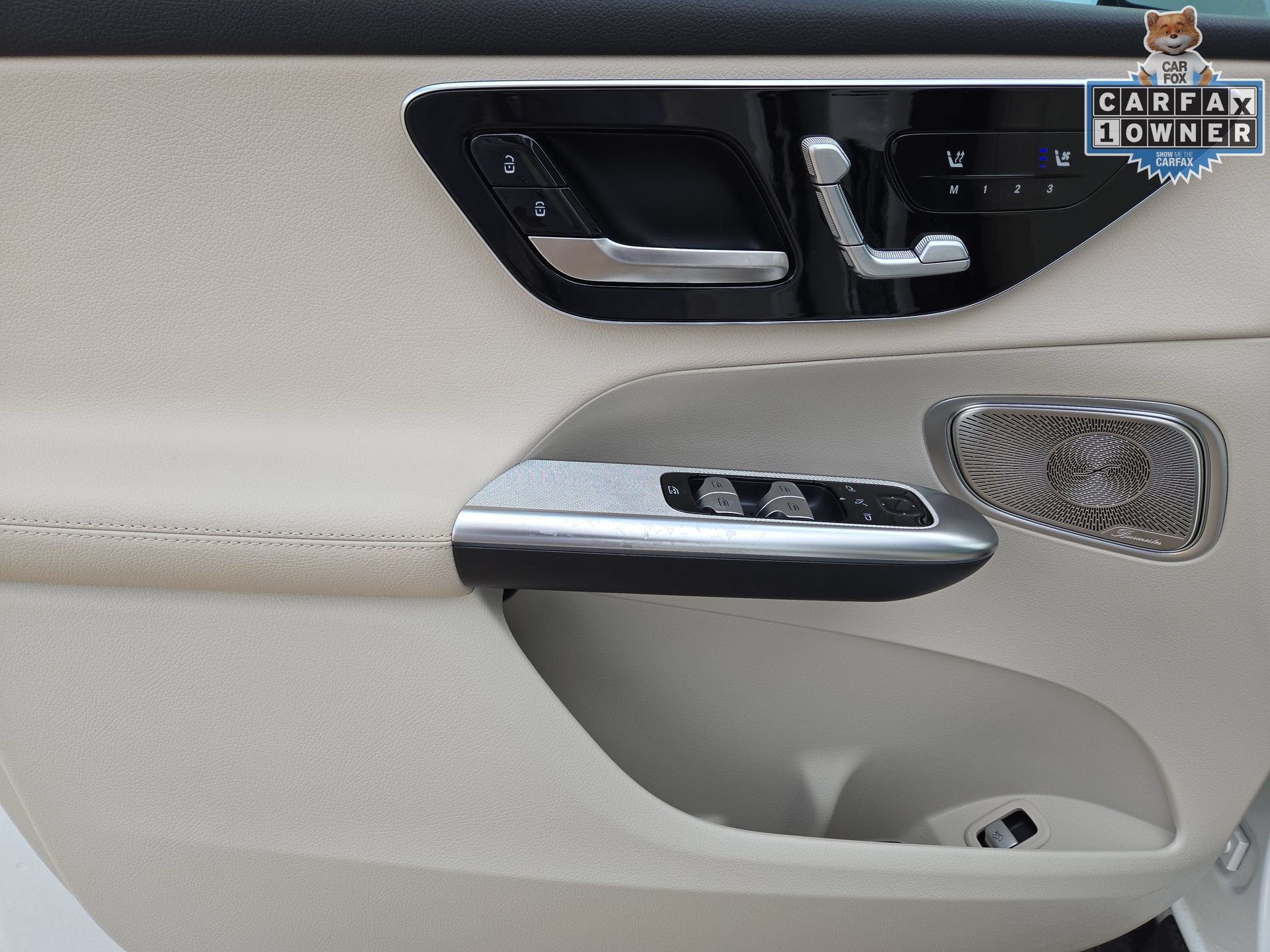 Certified 2025 Mercedes-Benz GLC 300 image 15