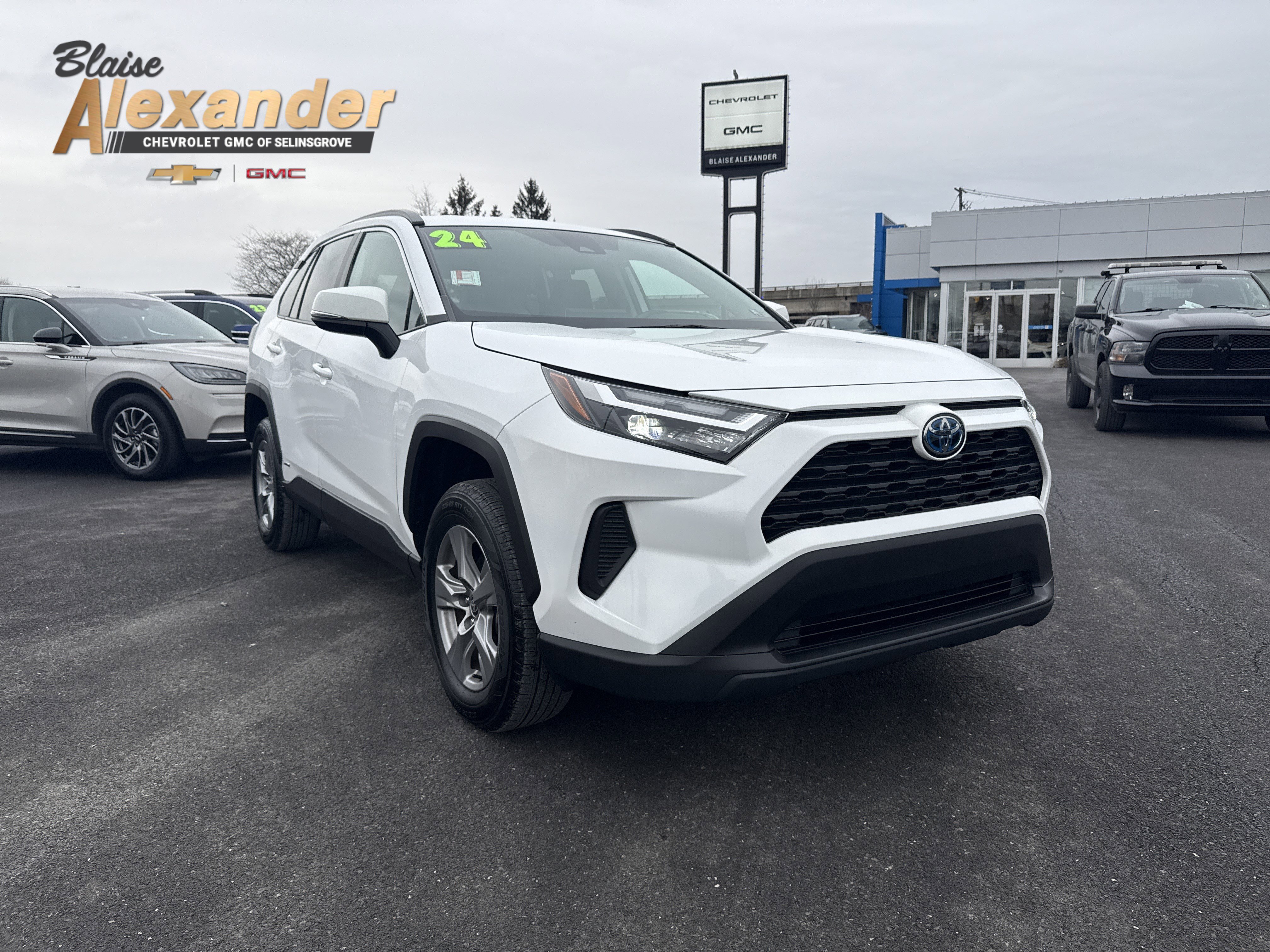 Used 2024 Toyota RAV4 XLE
