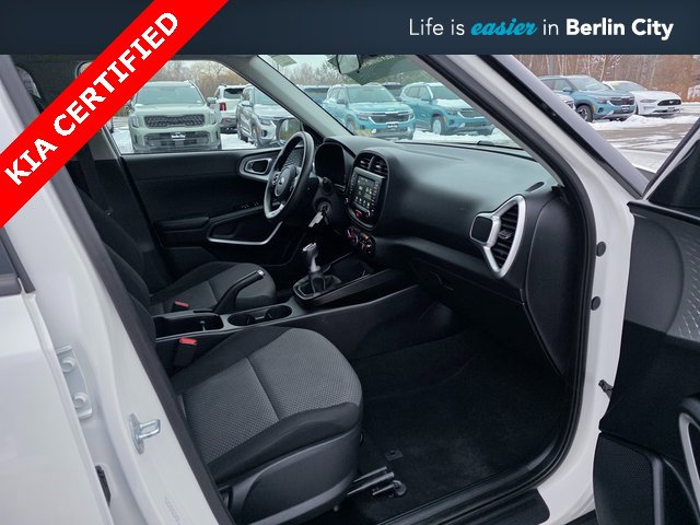 Used 2020 Kia Soul LX image 11