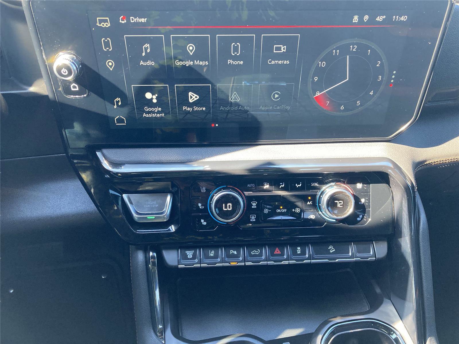 Used 2024 GMC Sierra 2500 AT4 w/ AT4 Premium Plus Package image 15