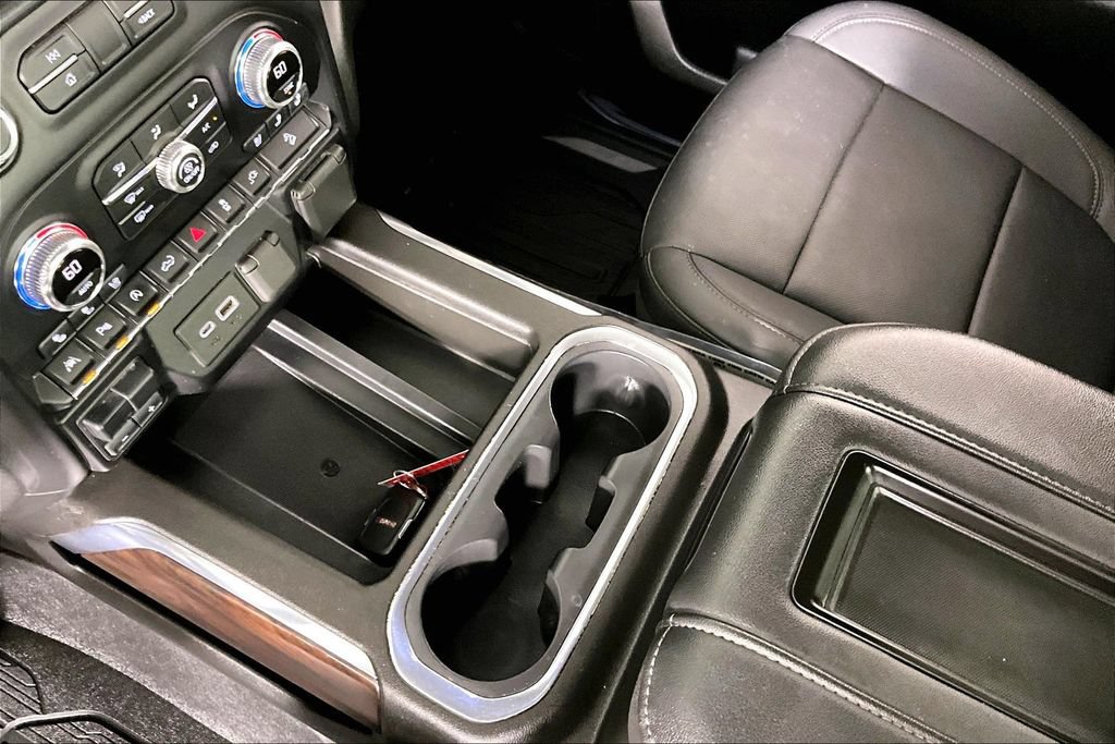 Used 2021 GMC Sierra 1500 SLT AWD/4WD image 18