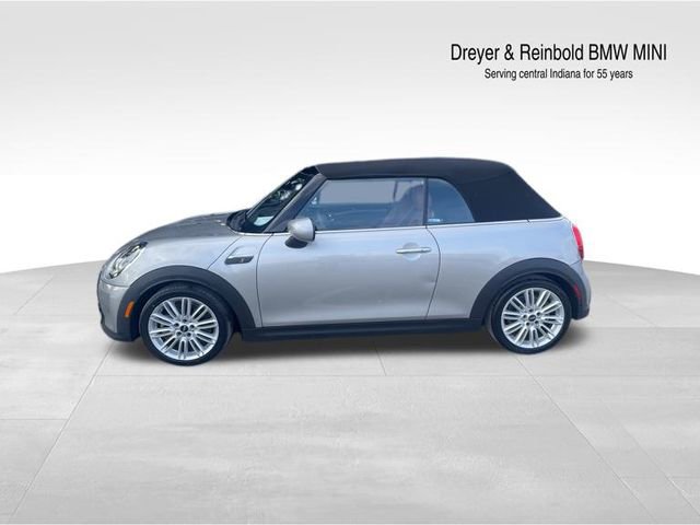 Used 2023 MINI Cooper S w/ Signature Upholstery Package image 4