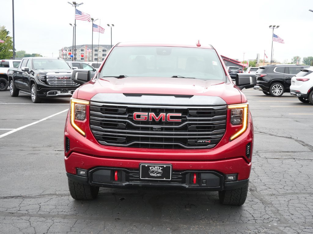 Used 2022 GMC Sierra 1500 AT4 w/ AT4 Premium Package AWD/4WD image 8