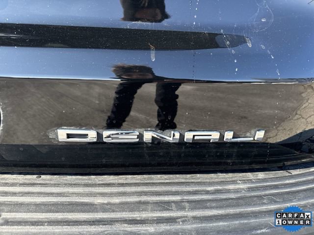 Used 2023 GMC Yukon Denali Ultimate image 32